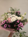 Seasonal Flowers

🎀 Beautifully wrapped and ready to gift