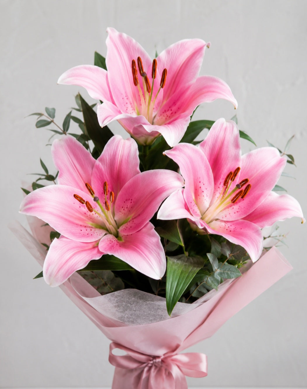Bouquet of 3 Pink Lilies